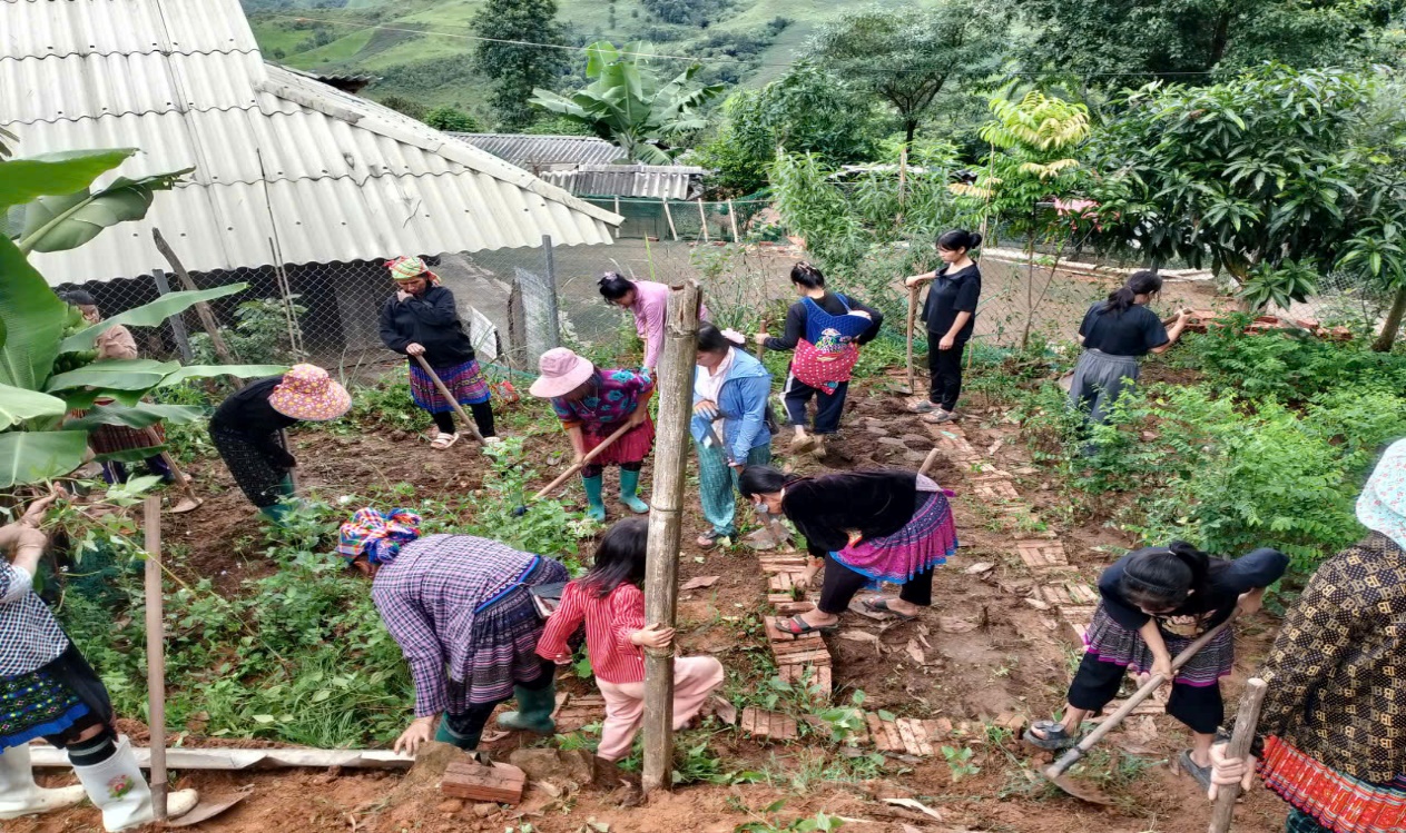 CÔNG TÁC CHUẨN BỊ ĐÓN NĂM HỌC MỚI TẠI ĐIỂM TRƯỜNG NGẢI THẦU 2 TRƯỜNG MẦM NON NÀ BỦNG, XÃ NÀ BỦNG